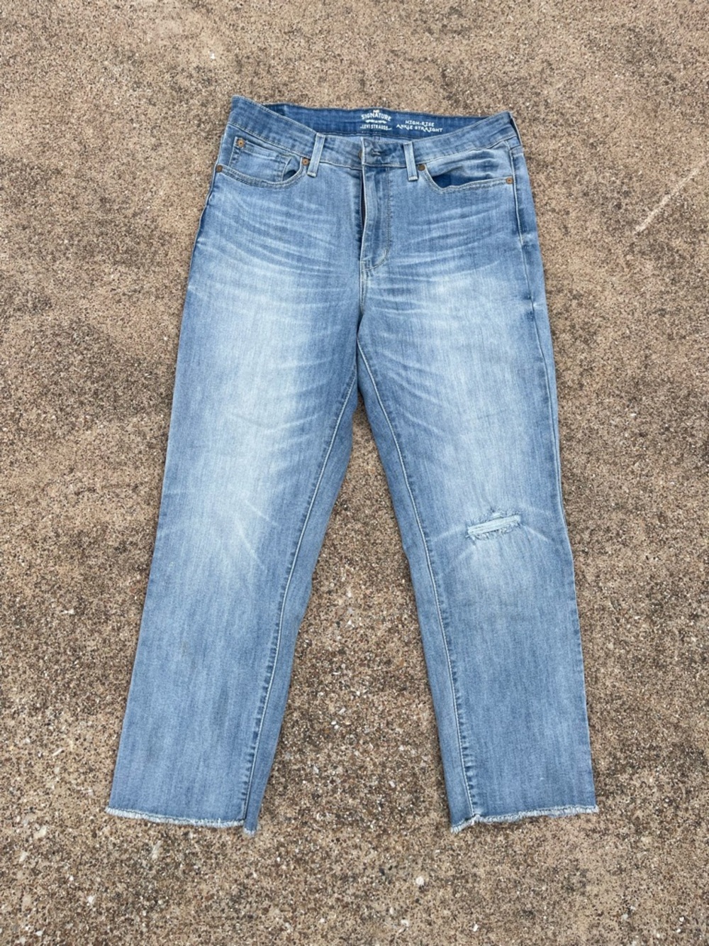 High Rise Women’s Ankle Straight Levi Jeans